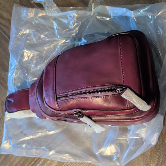 Genuine leather sling bag - Picture 2 of 4